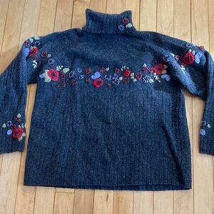 Orvis Dark Gray Floral Embroidered Turtleneck Sweater